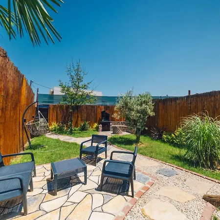 Bed & Breakfast Tree Masukiye